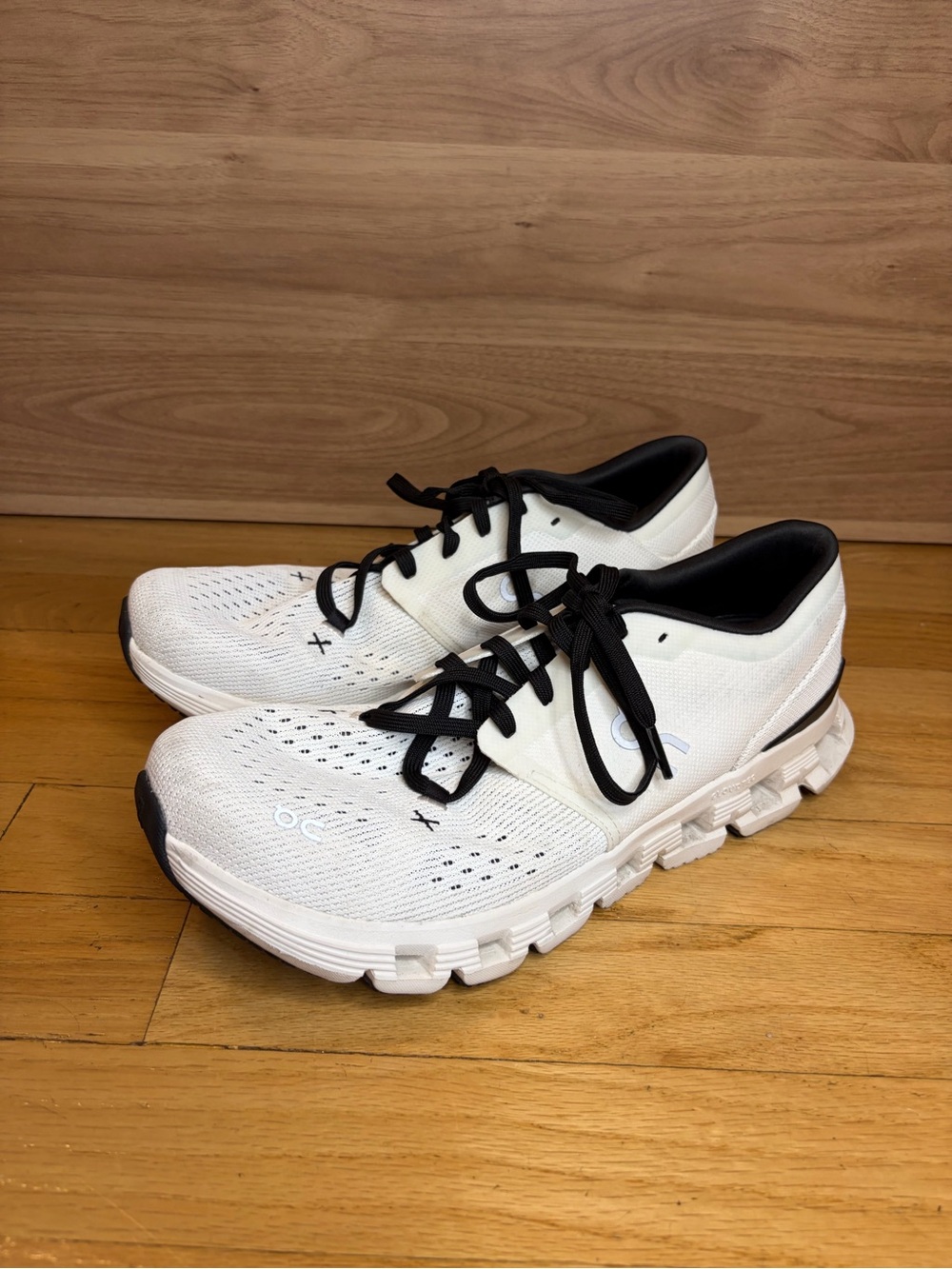 On Running Cloud X 4 Men's Sneakers in Ivory / Black - Size 9.5